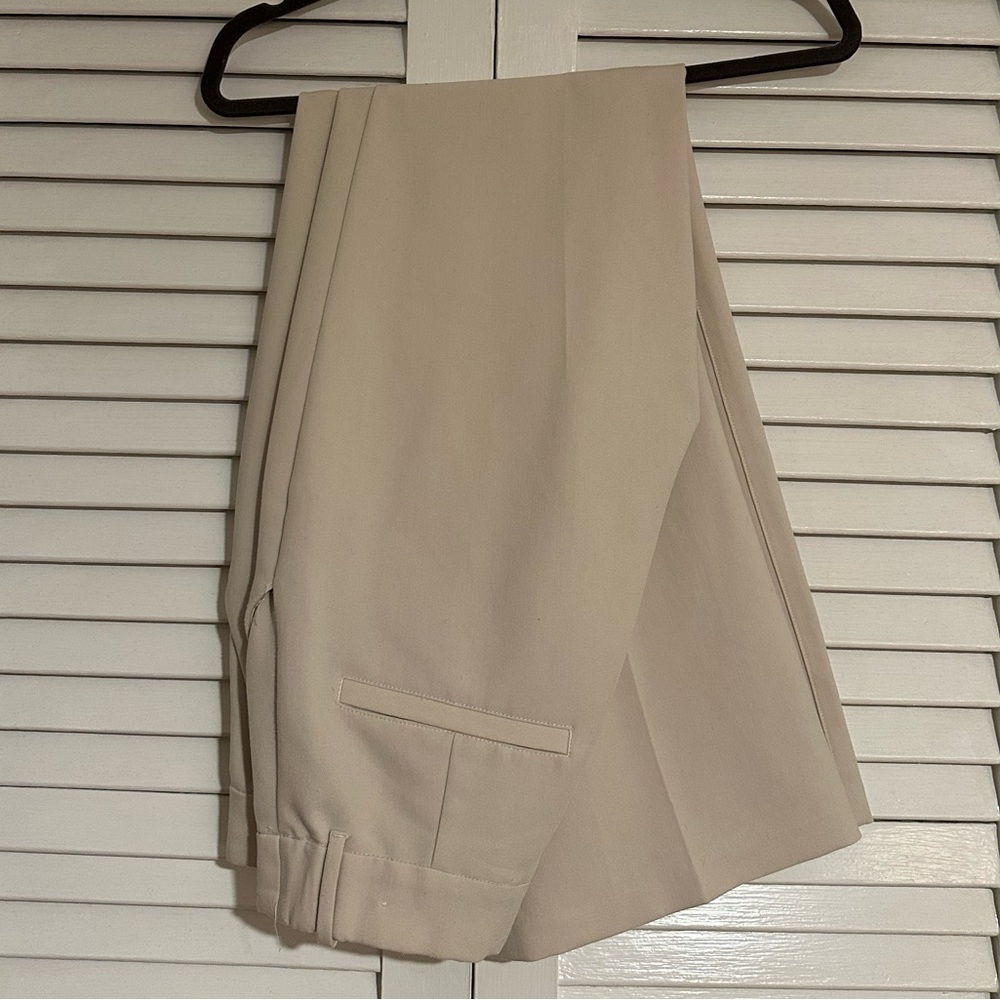 Abercrombie Dress Pant - Size 6